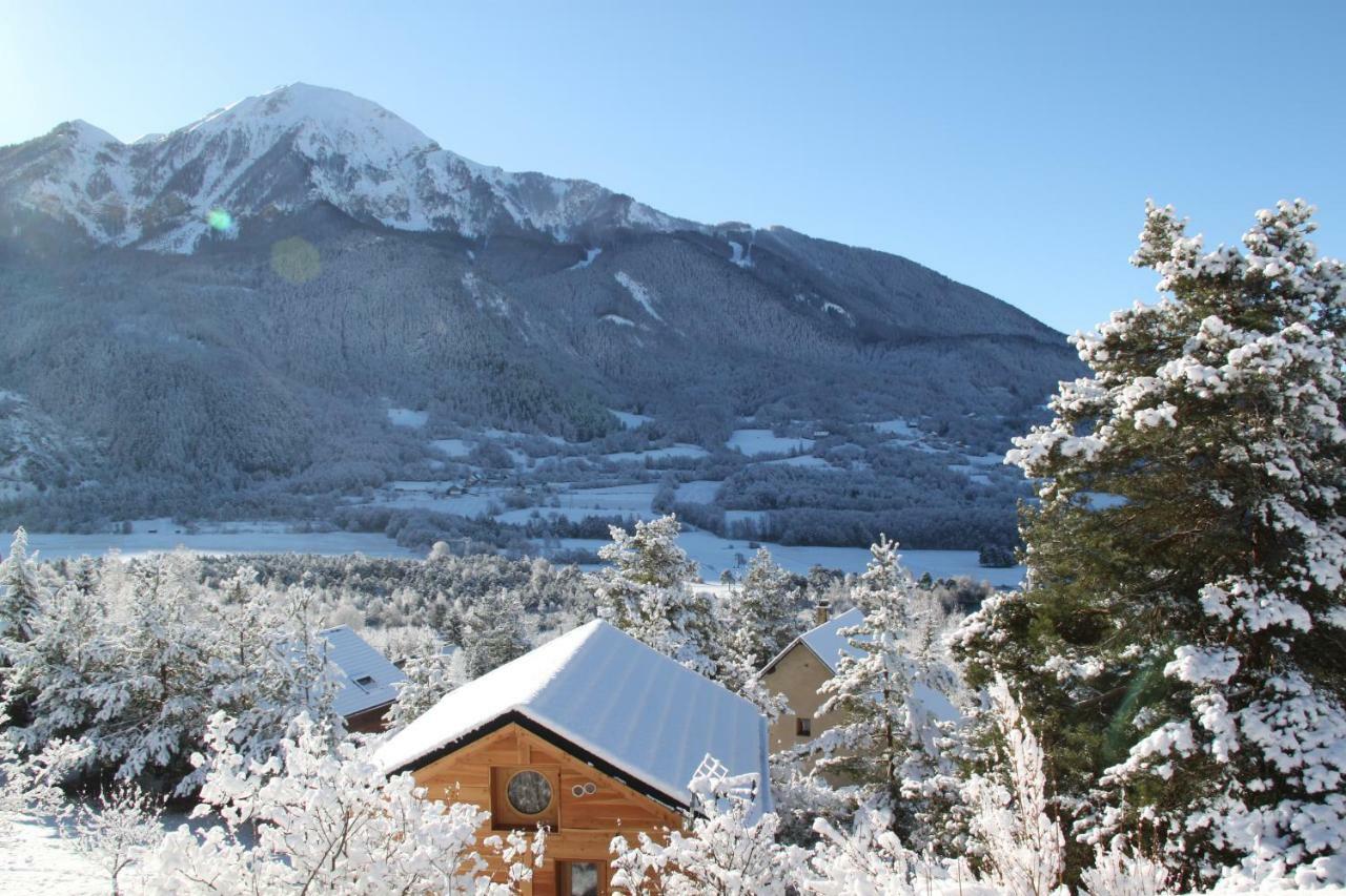 Clos Shambhala-Chalet D'Hotes Saint-Jean-Saint-Nicolas Exterior foto