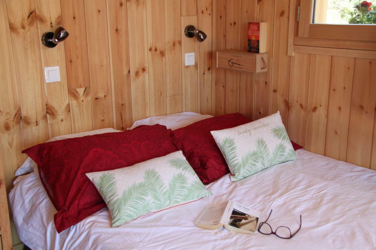 Clos Shambhala-Chalet D'Hotes Saint-Jean-Saint-Nicolas Exterior foto