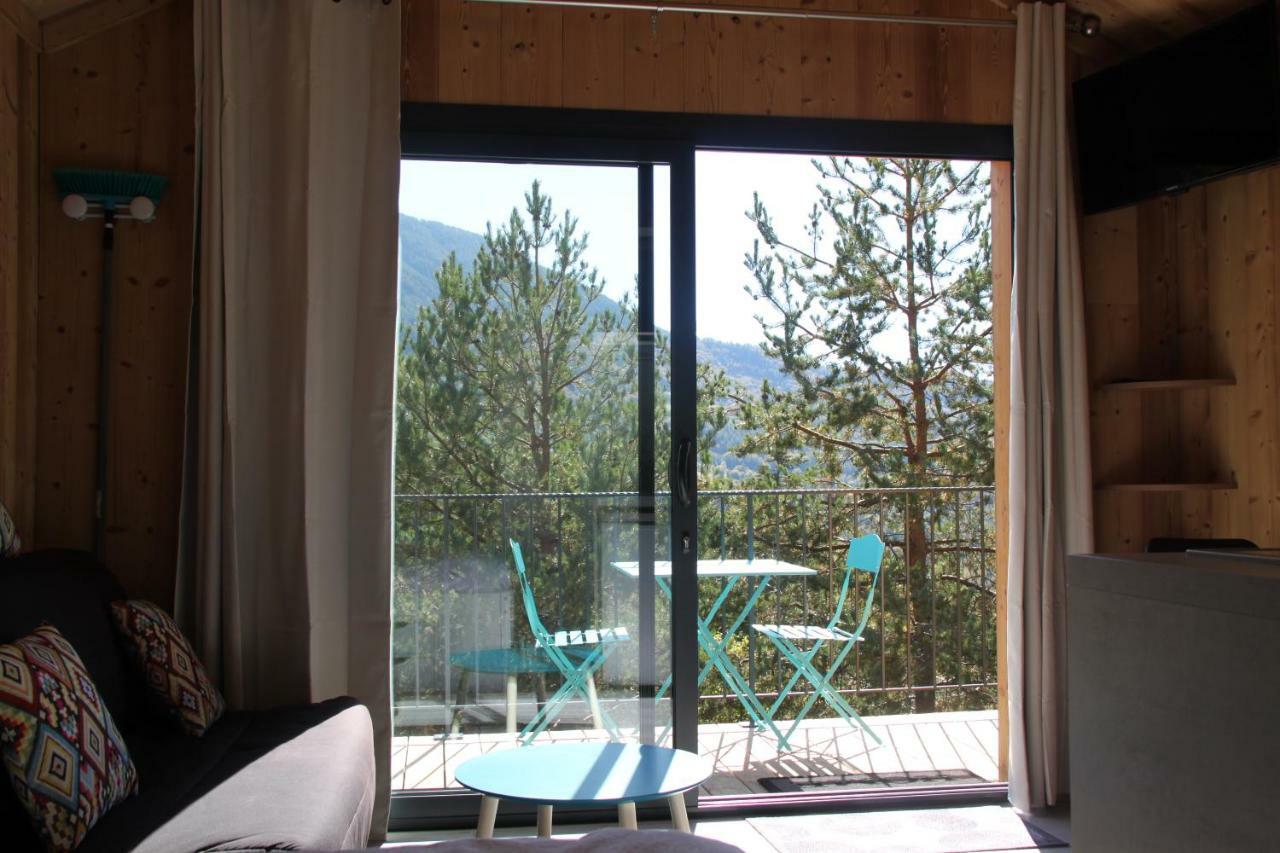 Clos Shambhala-Chalet D'Hotes Saint-Jean-Saint-Nicolas Exterior foto